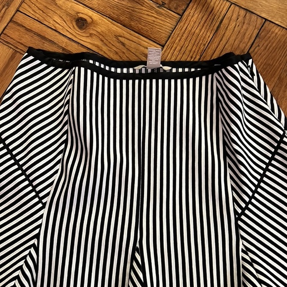 Banana republic white and black skirt size: 12 - Picture 2 of 9